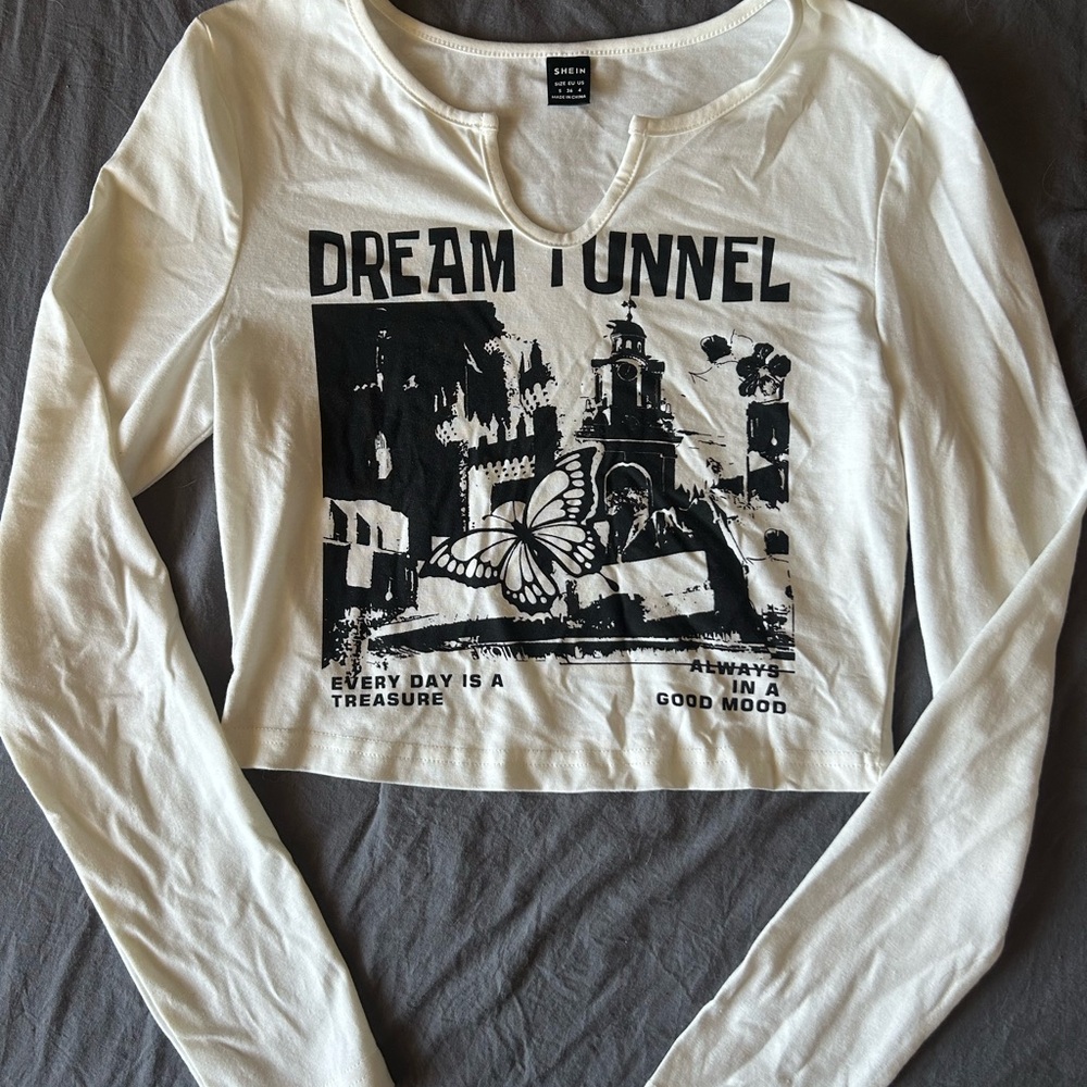 BUNDLE
SHEIN White Long Sleeve 
Forever21 red long sleeve
SHEIN grey long sleeve